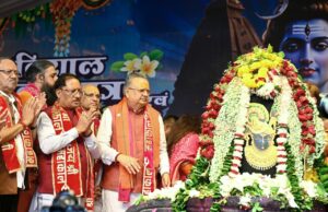 ‘बोल बम’ के जयघोष से शिवमय हुआ रायपुर, CM साय ने किया भगवान शिव का रुद्राभिषेक; मांगी प्रदेश की खुशहाली