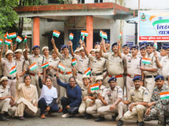 99 बाइक पर सवार जवानों ने निकाली भव्य तिरंगा यात्रा