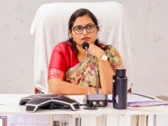 कलेक्टर जयश्री जैन ने ली साप्ताहिक समय-सीमा की बैठक में मुख्यमंत्री हेल्पलाइन की शिकायतों का गुणवत्तापूर्ण एवं समयबद्ध निराकरण सुनिश्चित करने दिए निर्देश