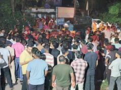 रामानुजगंज में विसर्जन जुलूस के दौरान हंगामा, DJ बंद कराने पर थाने के बाहर जुटी भीड़