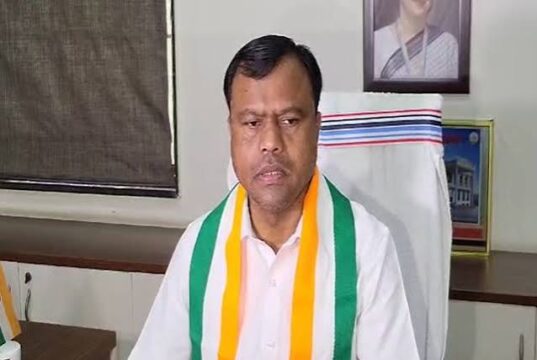 BJP के ‘नाराज फूफा’ तंज पर भड़के दीपक बैज, बोले- असली फूफा तो आप लोग हैं
