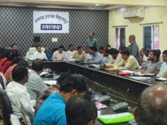 निर्धारित समय में गुणवत्ता के साथ पूर्ण करें सभी प्रगतिरत कार्य – सीईओ योगेन्द्र श्रीवास