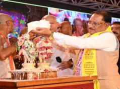जन्माष्टमी पर कृष्ण भक्ति में डूबा रायपुर, इस्कॉन मंदिर पहुंचे CM साय; राधा-कृष्ण के दर्शन कर मांगा आशीर्वाद