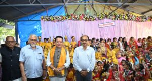 बसना में जन्माष्टमी उत्सव, विधायक डॉ. संपत हुए शामिल