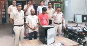 Zudio स्टोर चोरी कांड का पुलिस ने किया पर्दाफाश, दो आरोपी दबोचे; बाइक-मोबाइल समेत लाखों का माल जब्त