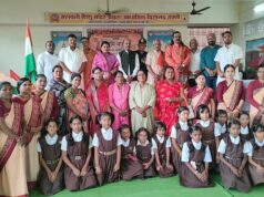 अखिल भारतीय शिक्षा संस्थान द्वारा सामूहिक वंदे मातरम गायन में पहुंची सांसद कमलेश जांगड़े