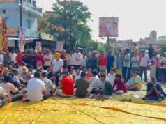 Simga News: गणेश झांकी पर कथित लाठीचार्ज के विरोध में सिमगा बंद, NH-130 पर चक्काजाम