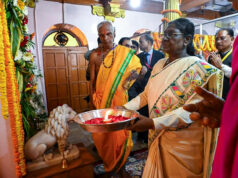 राष्ट्रपति द्रौपदी मुर्मु ने मां दंतेश्वरी के किए दर्शन, CM साय भी रहे मौजूद