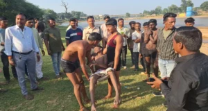 छठ घाट में डूबने से 14 साल के बच्चे की मौत, ढाई घंटे बाद मिला शव