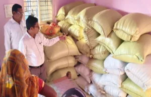 धान के अवैध कारोबार पर प्रशासन का शिकंजा, 26 क्विंटल धान जब्त, यूपी से आ रहा 150 बोरी धान भी पकड़ाया