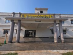 जिला पंचायत सक्ती में फाइलों पर ‘कुंडली’ मारकर बैठे बाबू, स्वच्छ भारत मिशन (ग्रामीण) की कछुआ चाल से सरपंच परेशान