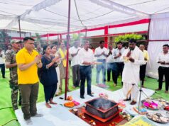 पुलिस लाइन गरियाबंद में विधि-विधान से हुआ शस्त्र पूजन, एसपी वेदव्रत सिरमौर ने दी विजयादशमी की शुभकामनाएं