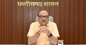 शासकीय योजनाओं के क्रियान्वयन और निर्माण कार्यों में तेजी लाई जाए : मुख्य सचिव विकासशील