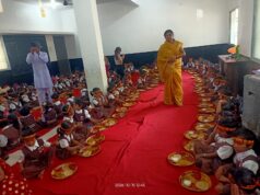 सरस्वती शिशु वाटिका में पंचमी के पावन अवसर पर कन्या पूजन, बालिकाओं को भेंट किए उपहार