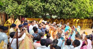आदिम शब्द हमारी पहचान है, नाम बदलना अपमान है” – मनोज साक्षी, आदिवासी कांग्रेस ने नाम परिवर्तन का किया विरोध, कलेक्टर को सौंपा ज्ञापन