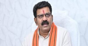 कबीरधाम में PM जनमन आवास योजना में गड़बड़ी की शिकायत, दो ठेकेदारों पर FIR