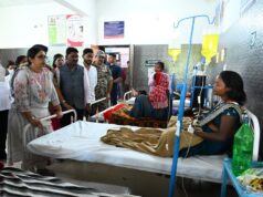 पटना अस्पताल में घायलों से मिले कलेक्टर और एसपी