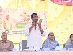 जतमई धाम को प्लास्टिक मुक्त बनाने विधायक, कलेक्टर सहित नागरिकों ने किया श्रमदान