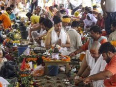 पितरों का आशीर्वाद पाने के लिए श्राद्ध के बाद करें ये उपाय, जानें आरती की विधि और ‘ॐ पितृ देवताभ्यो नमः’ मंत्र