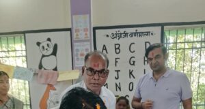आंगनबाड़ी केंद्र क्रमांक 2 में आंगन मिलन सेवा कार्यक्रम का भव्य आयोजन