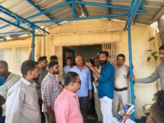 नवरात्रि चंदे को लेकर बवाल – आयोजन समितियों ने सामंता कंपनी के कार्यालय में जड़ा ताला