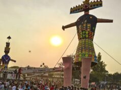 Dussehra 2026: रावण दहन की राख घर क्यों लाते हैं? जानिए मान्यताएं