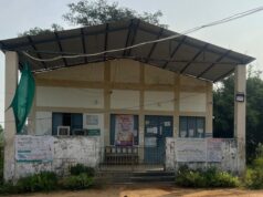 आदिम जाति सेवा सहकारी संस्था साँकरा में नियमों की अनदेखी, रिटायर होने के बाद भी चपरासी कर्मचारी से ली जा रही सेवा, तत्काल नहीं हटाया तो कलेक्टर से शिकायत करेंगे ग्रामीण