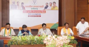 स्मृति ईरानी ने छत्तीसगढ़ BJP को दिया टारगेट, गांव-गांव पहुंचें कार्यकर्ता; फिर सरकार बनाने का संकल्प
